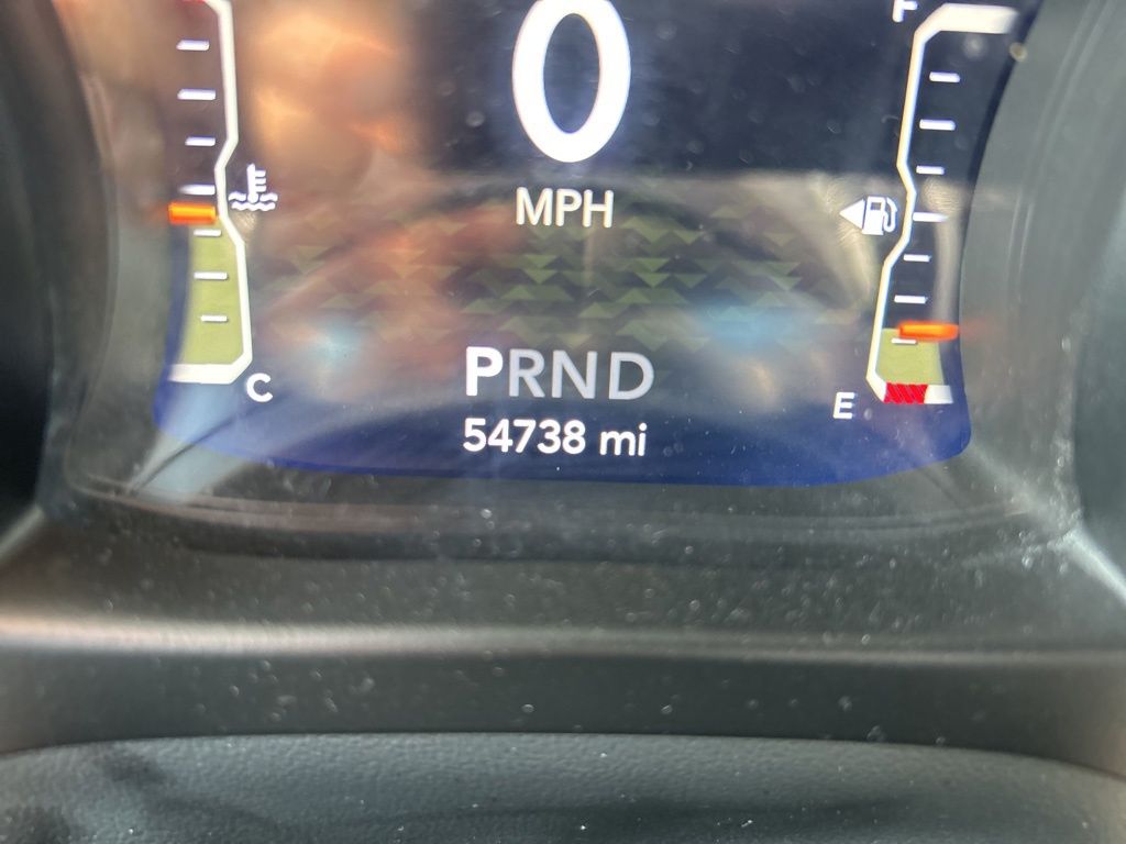 2022 Jeep Wrangler Unlimited Sahara photo 17
