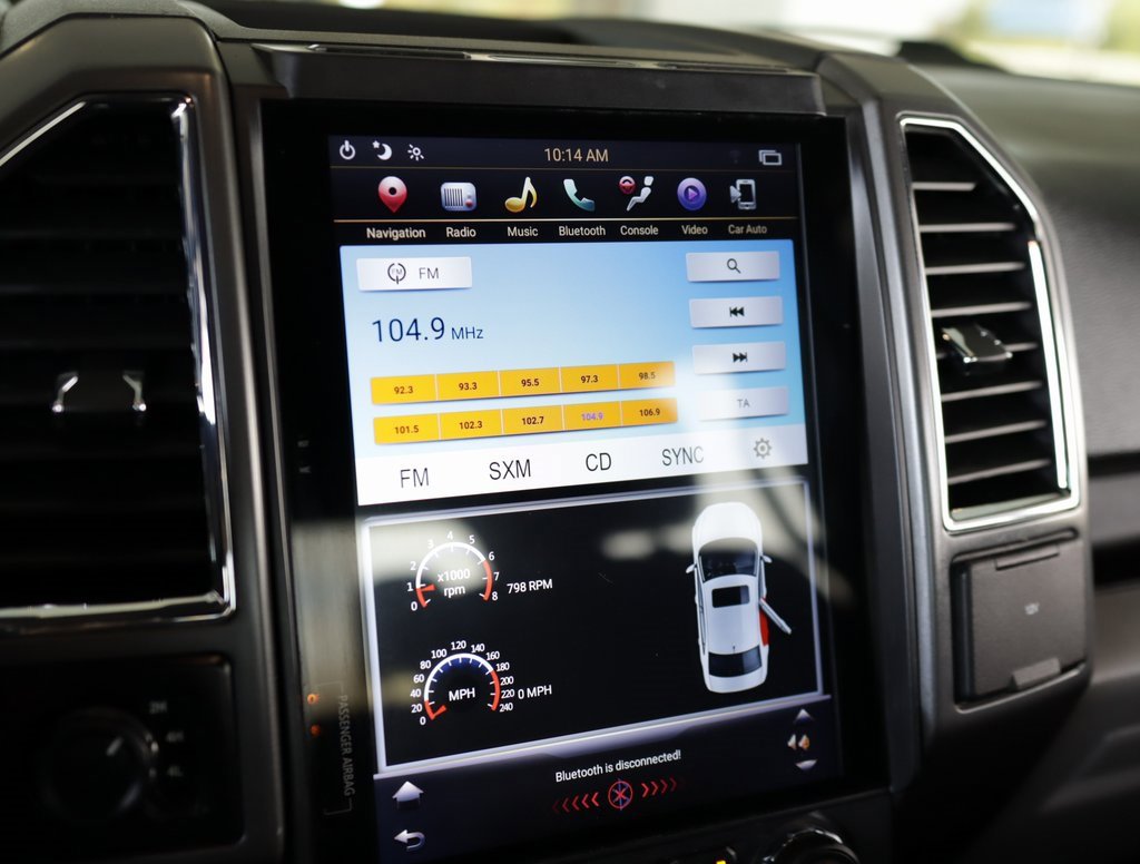 2015 Ford F-150 XLT photo 12