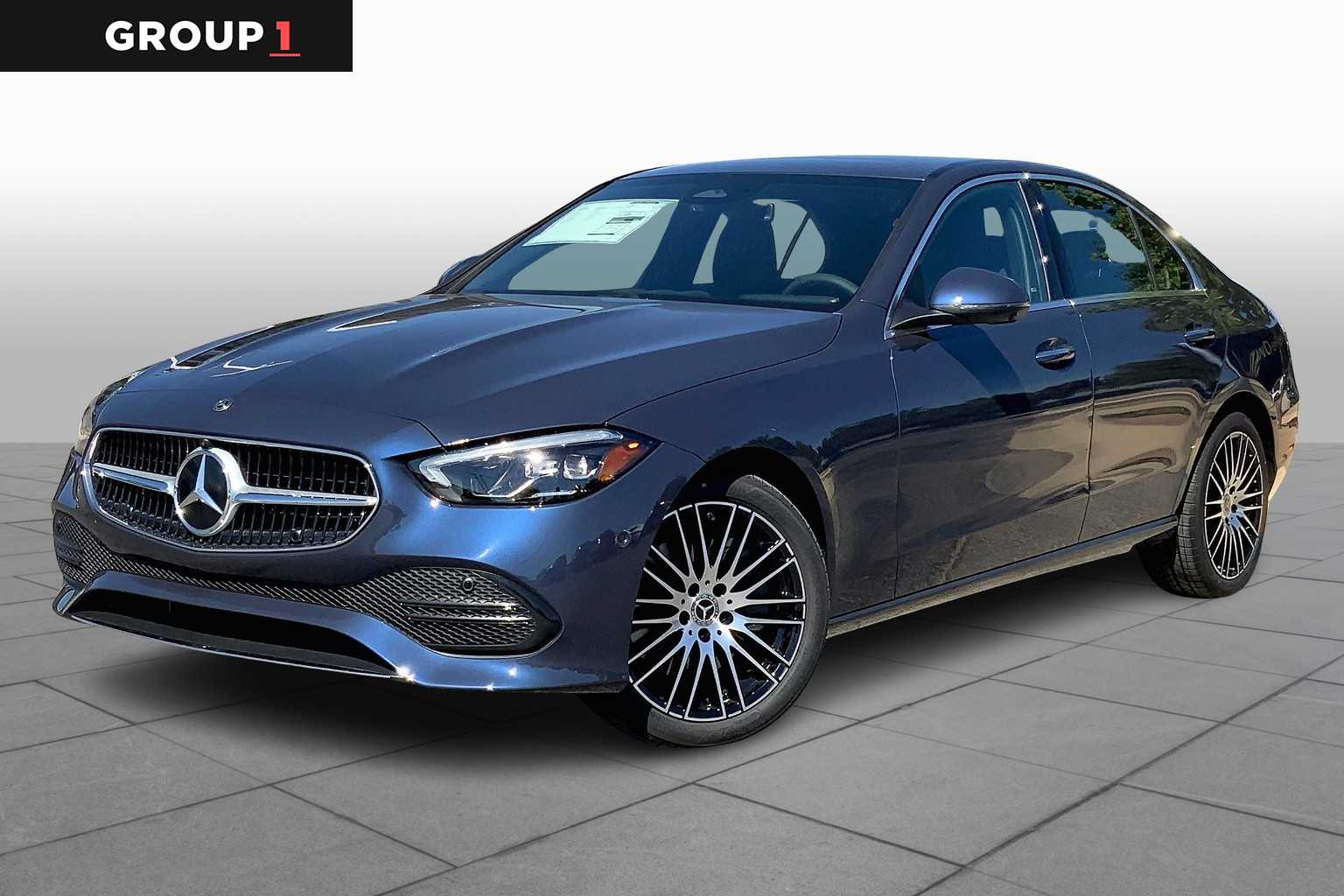 2025 Mercedes-Benz C-Class Sedan C 300's photo