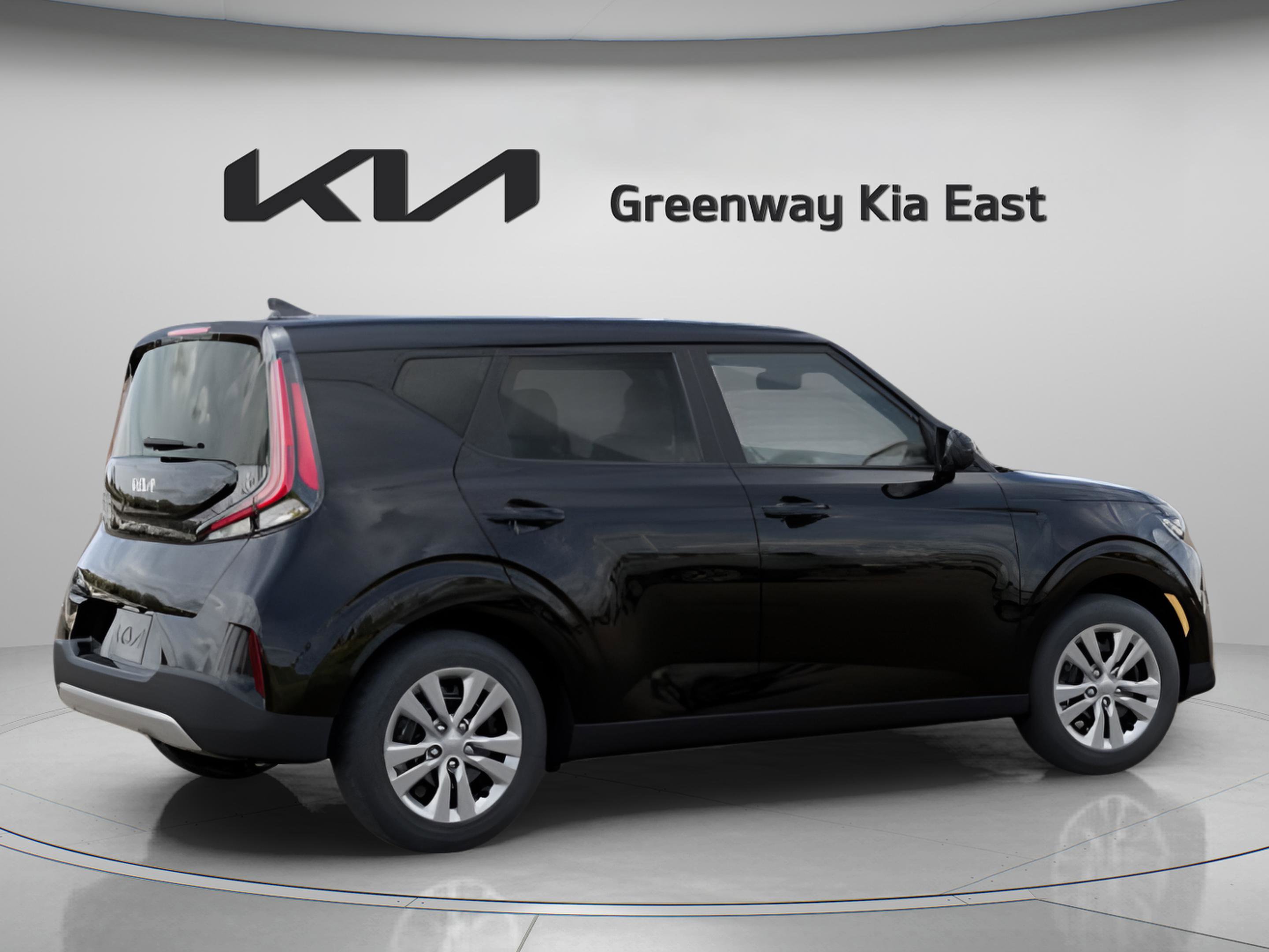 2025 Kia Soul LX photo 6