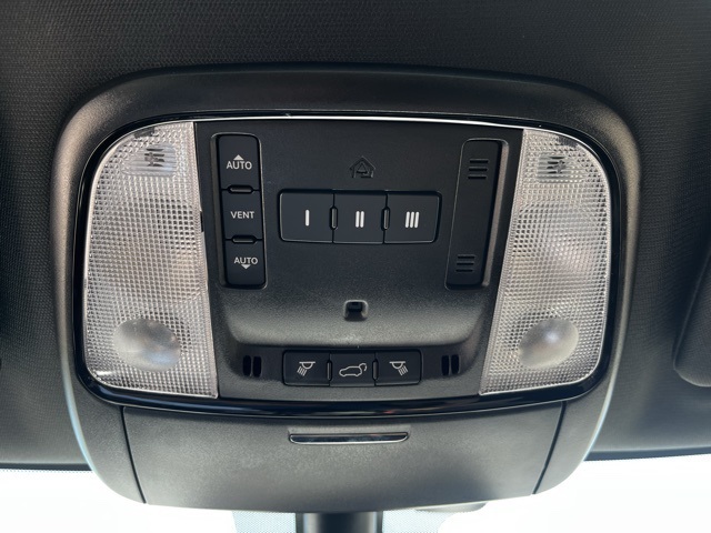 2022 Dodge Durango R/T photo 24