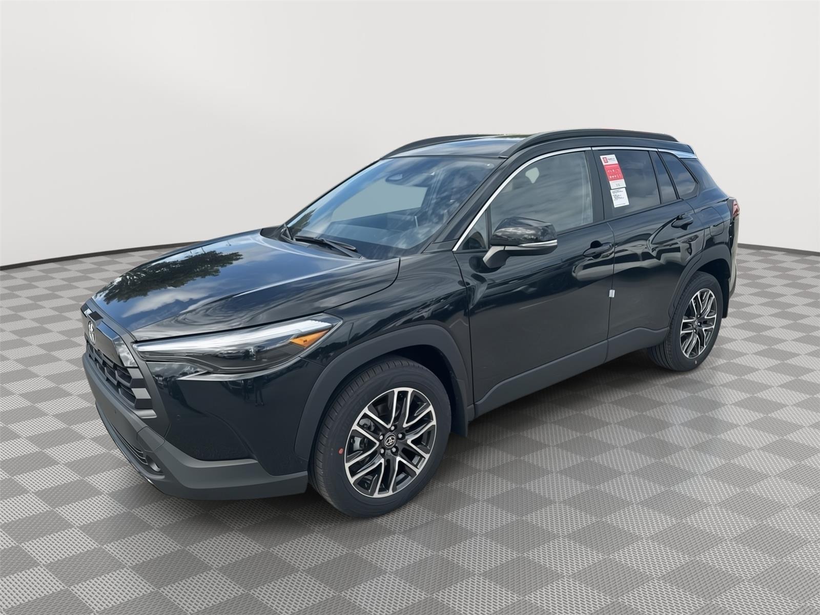 2026 Toyota Corolla Cross XLE's photo