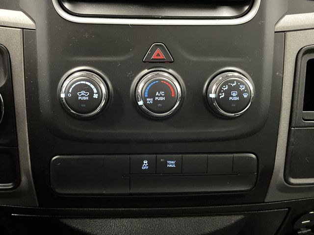 2019 Ram 1500 Classic Tradesman photo 16