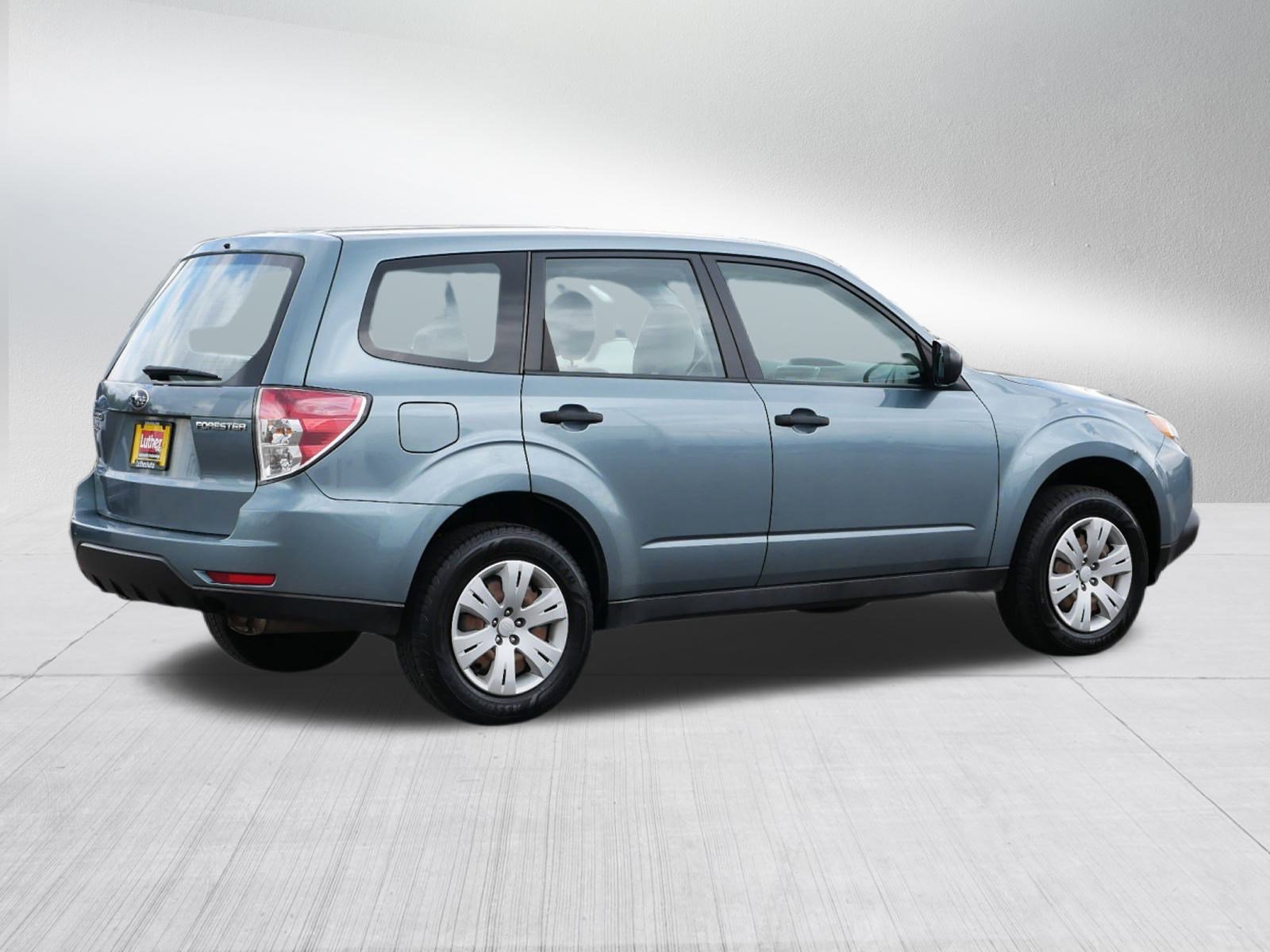 2010 Subaru Forester 2.5X photo 7