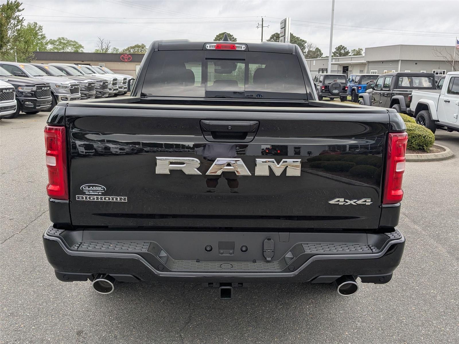 2025 Ram 1500 Big Horn photo 5