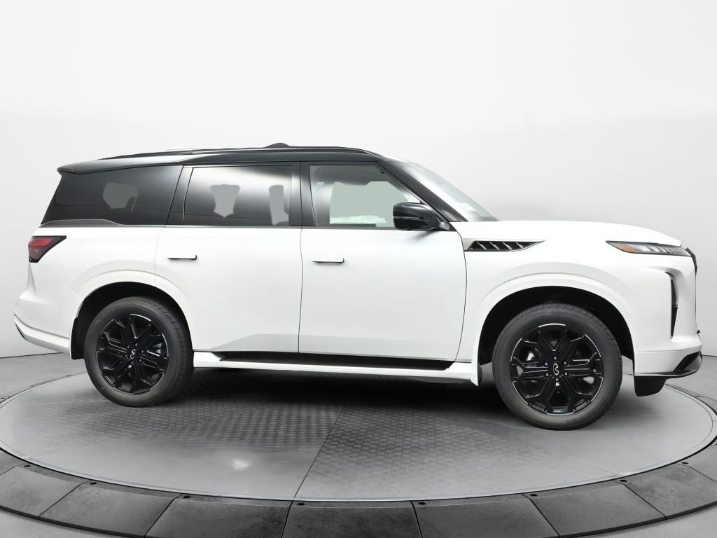 2026 Infiniti QX80 Sensory photo 8