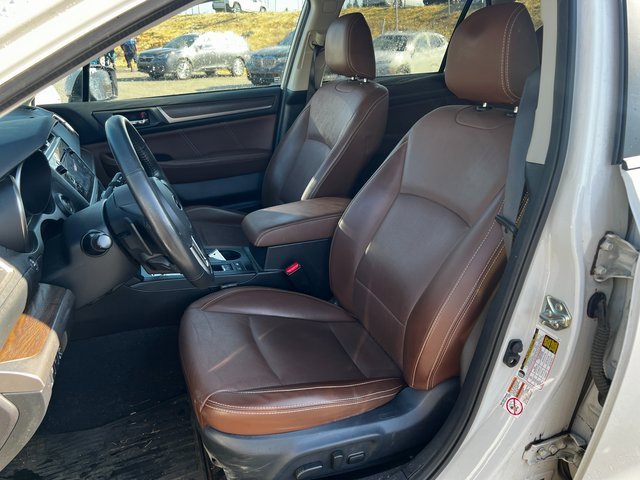 2017 Subaru Outback Touring photo 9