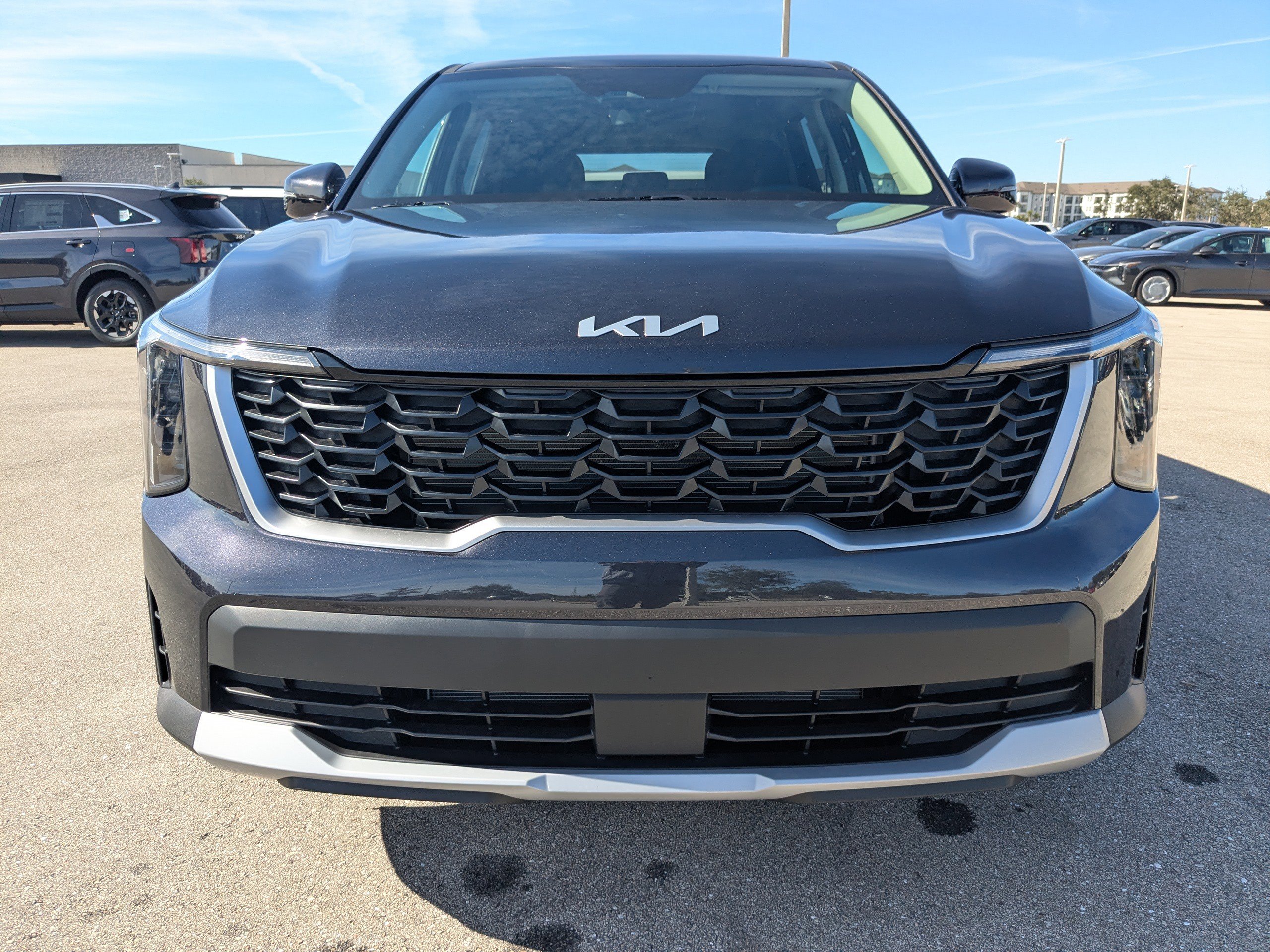 2026 Kia Sorento LX photo 2