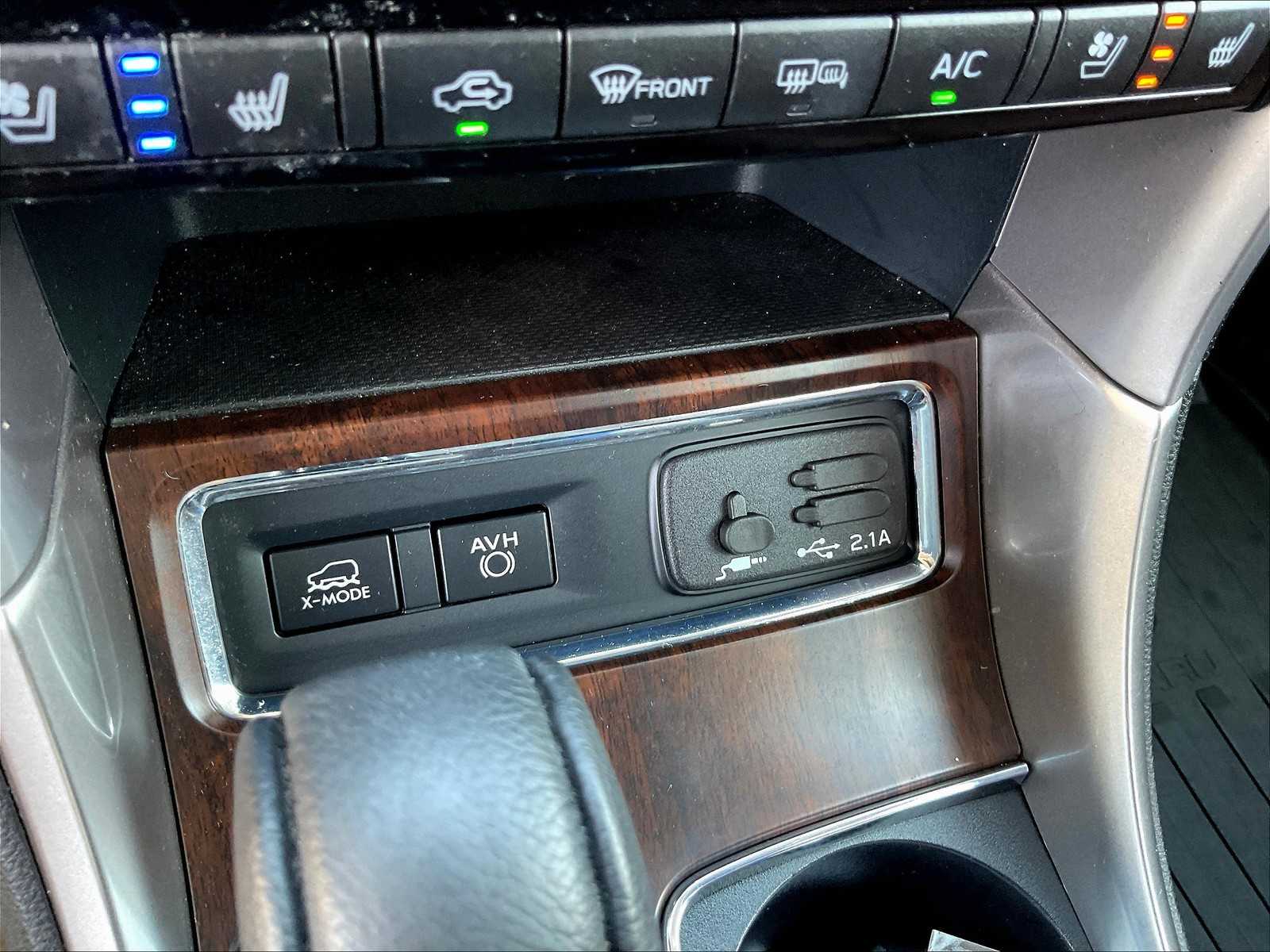 2020 Subaru Ascent Touring photo 39