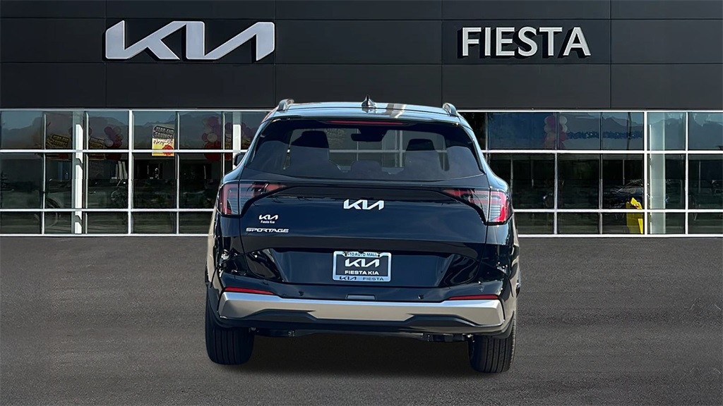2026 Kia Sportage SX photo 4
