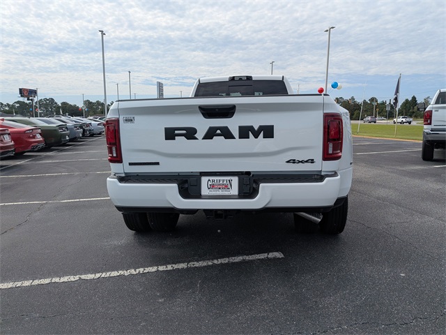 2026 Ram 3500 Big Horn photo 4