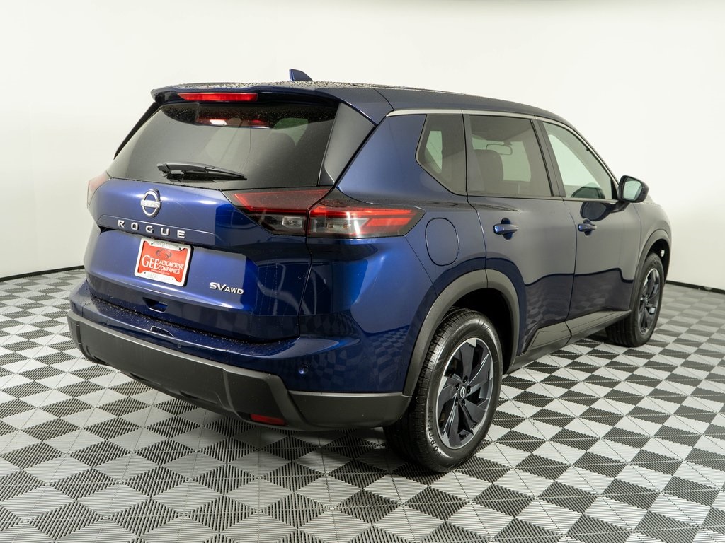 2024 Nissan Rogue SV photo 4