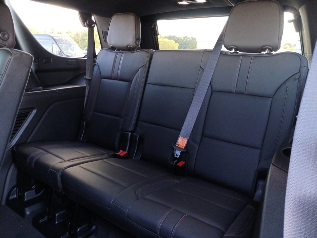 2021 Chevrolet Tahoe RST photo 29