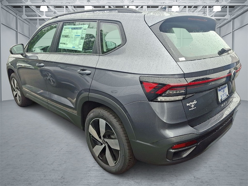 2025 Volkswagen Taos S photo 3