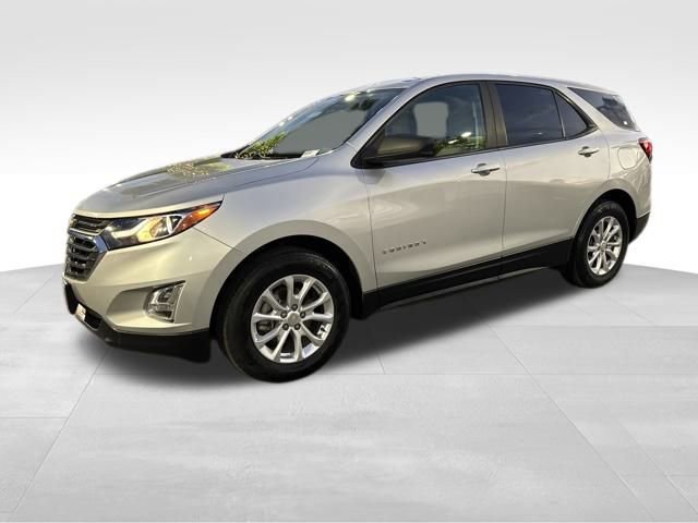 2021 Chevrolet Equinox LS's photo
