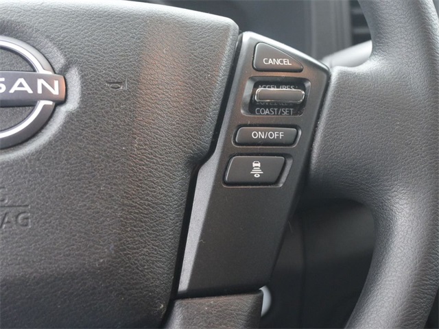 2022 Nissan Frontier S photo 2