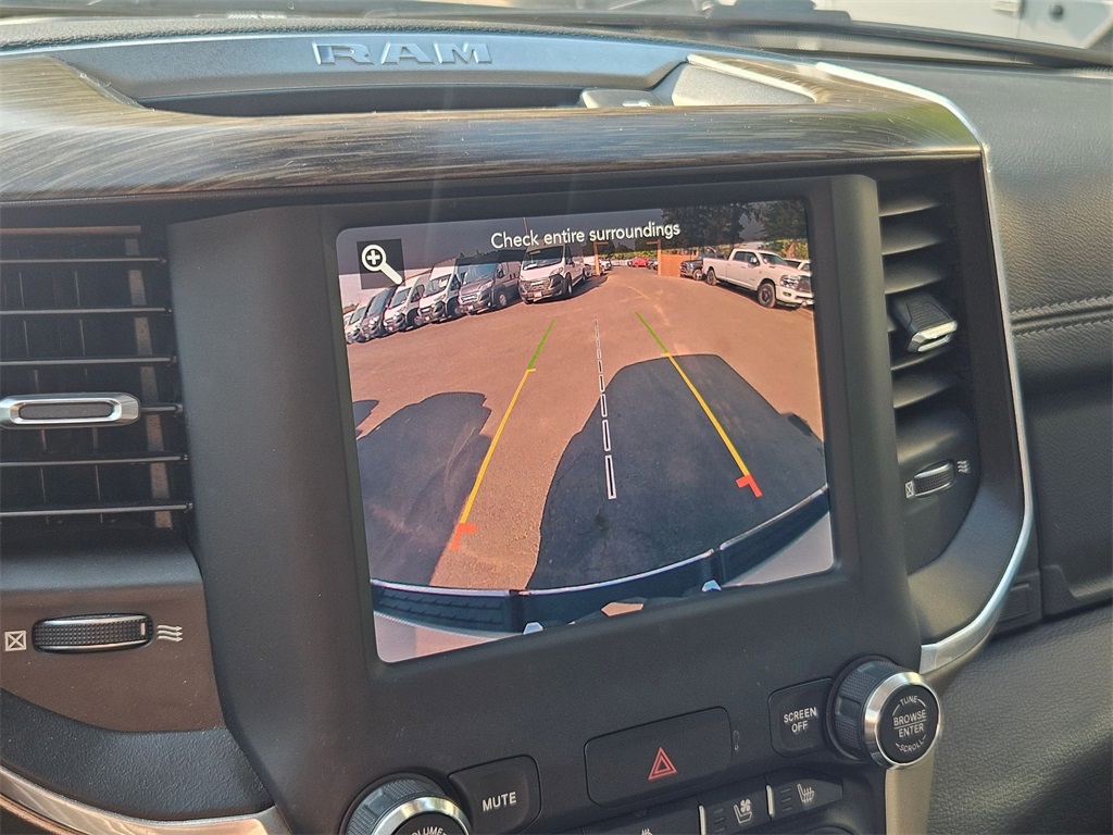 2019 Ram 1500 Laramie photo 24