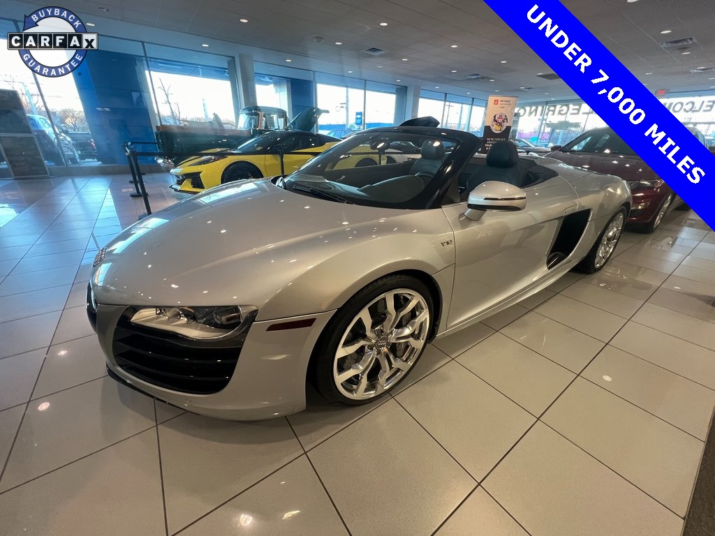 2012 Audi R8 5.2 photo 2