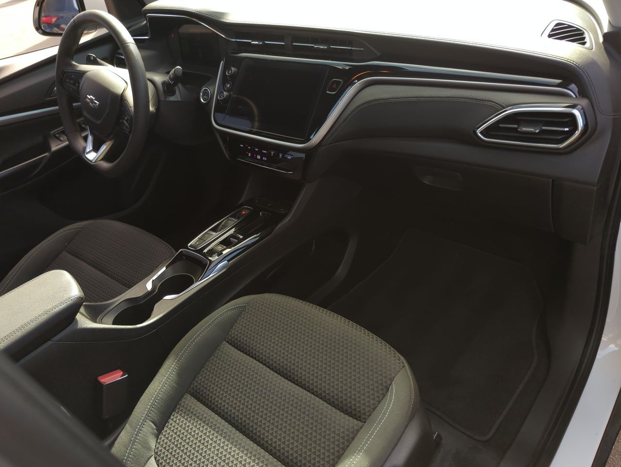 2022 Chevrolet Bolt EUV 1LT photo 25