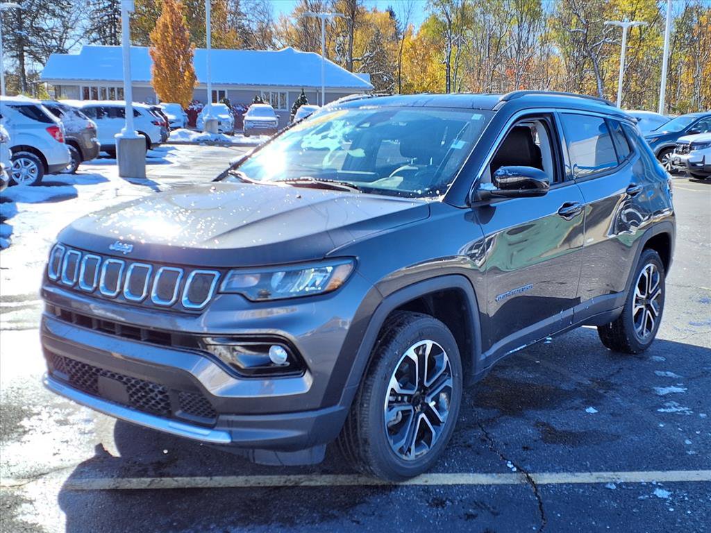 2022 Jeep Compass Limited photo 3