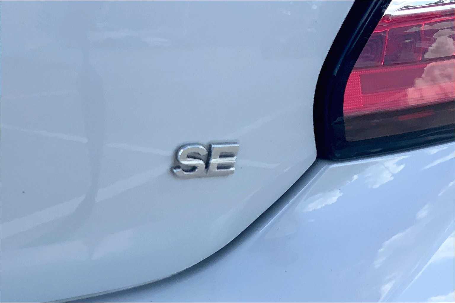 2024 Mitsubishi Mirage SE photo 9