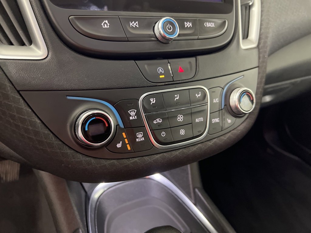 2022 Chevrolet Malibu 1LT photo 27