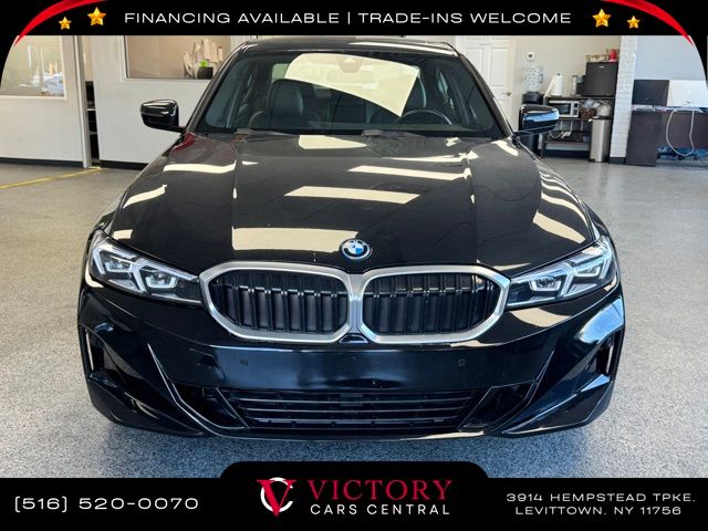 2024 Bmw 330e xDrive photo 2