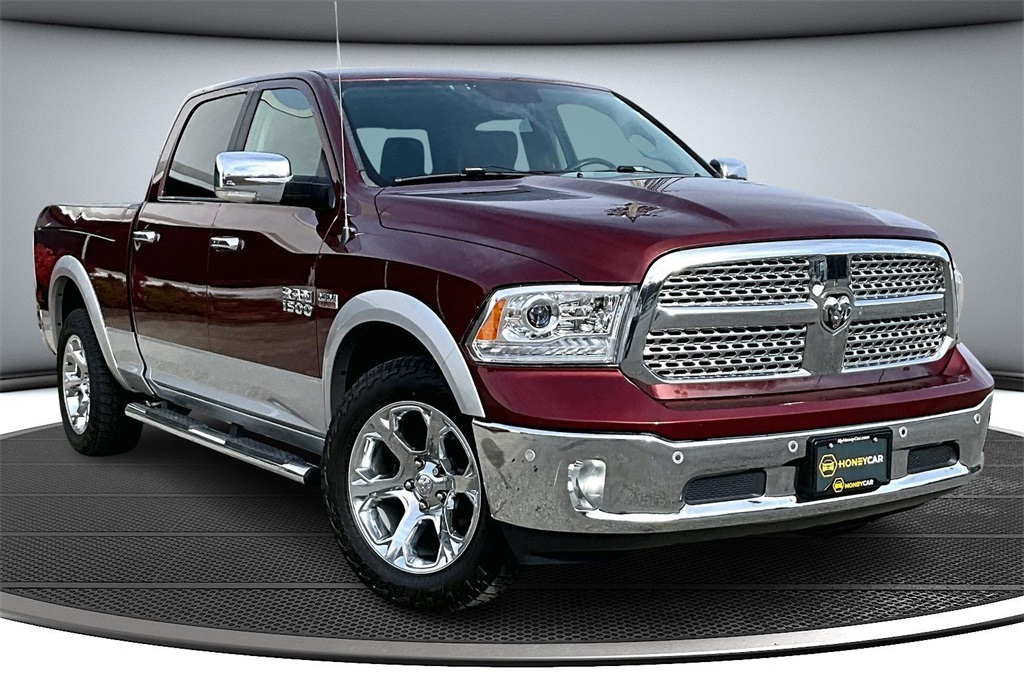 2016 RAM Ram 1500 Pickup Laramie's photo