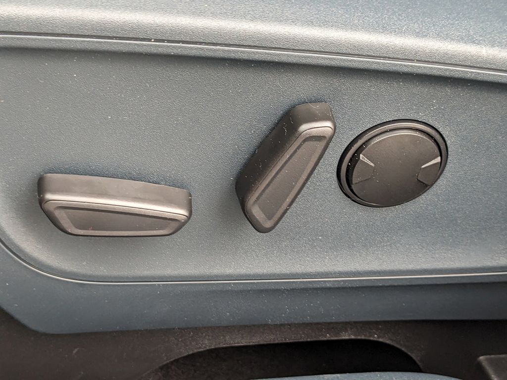 2025 Ford Maverick XLT photo 14
