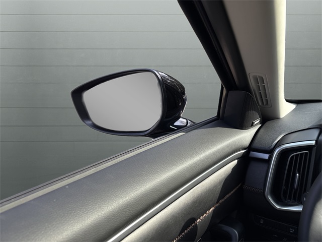 2025 Mazda CX-50 Premium photo 16