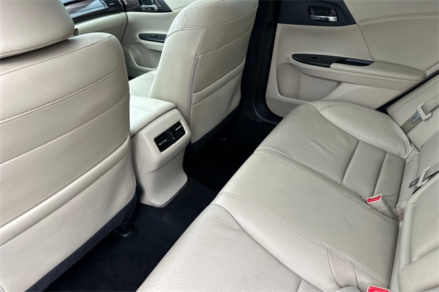 2016 Honda Accord EX-L V6 photo 14
