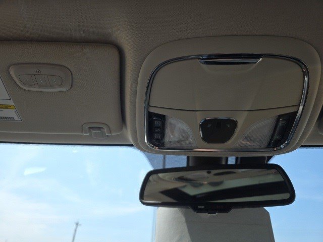 2018 Jeep Cherokee Limited photo 22