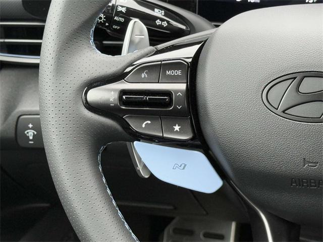 2025 Hyundai Elantra N Base photo 23