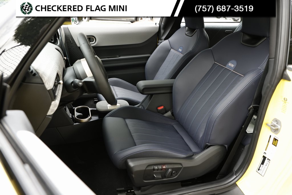 2025 Mini Cooper S Iconic photo 18