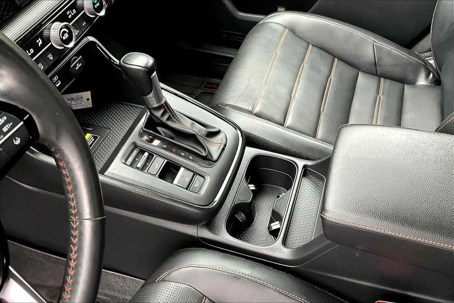 2023 Honda CR-V Hybrid Sport Touring photo 14