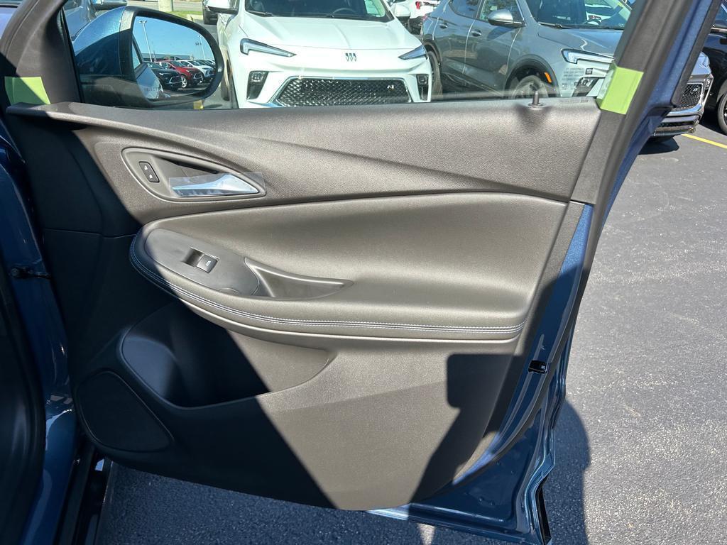 2026 Buick Encore GX Sport Touring photo 14