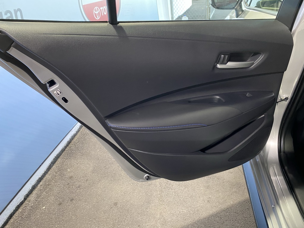 2025 Toyota Corolla XSE photo 24