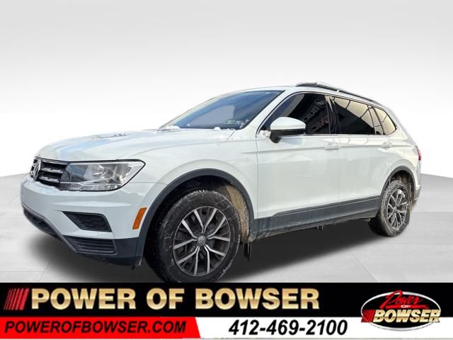 2020 Volkswagen Tiguan SE's photo