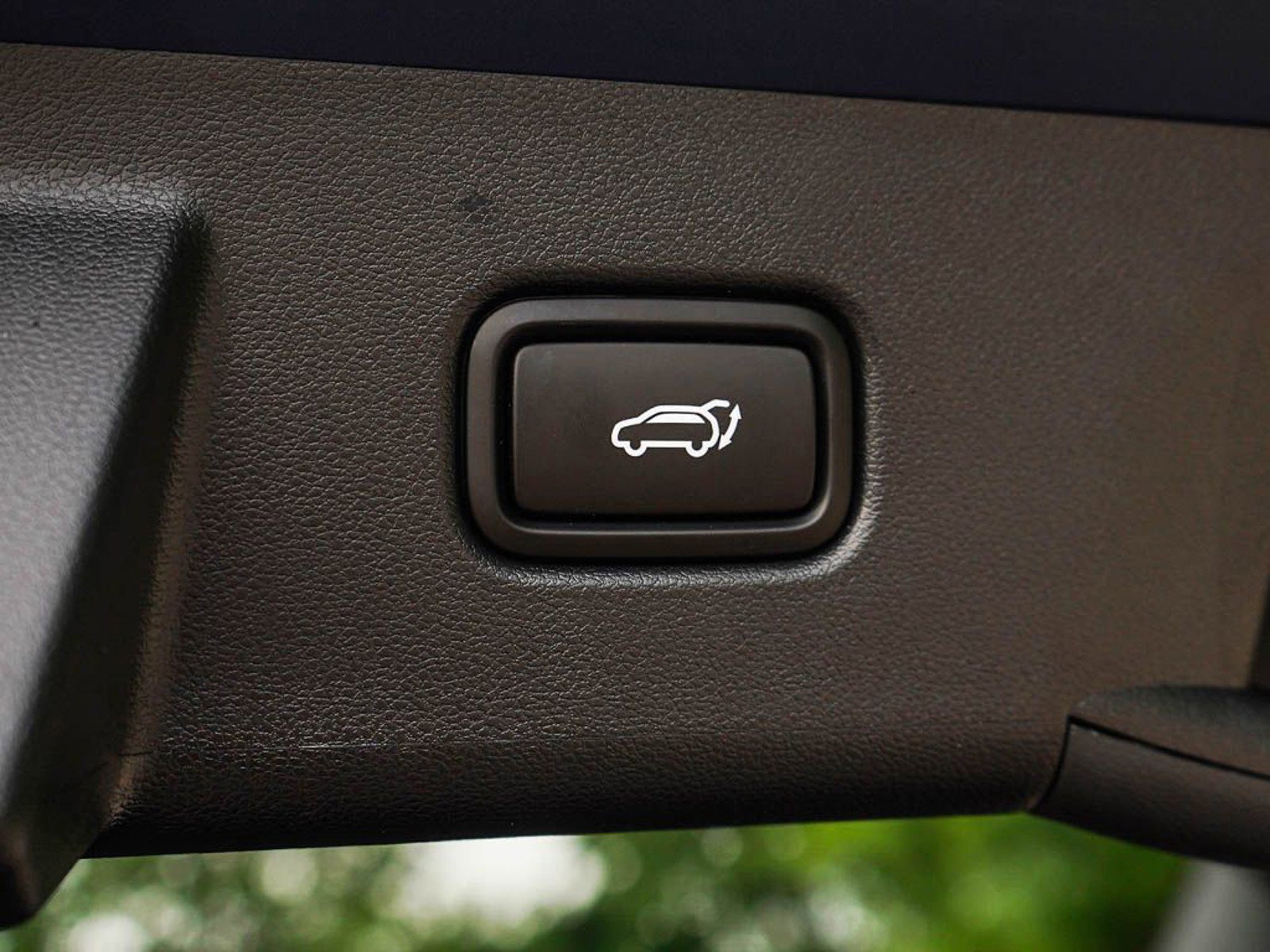 2025 Hyundai Tucson Limited photo 8