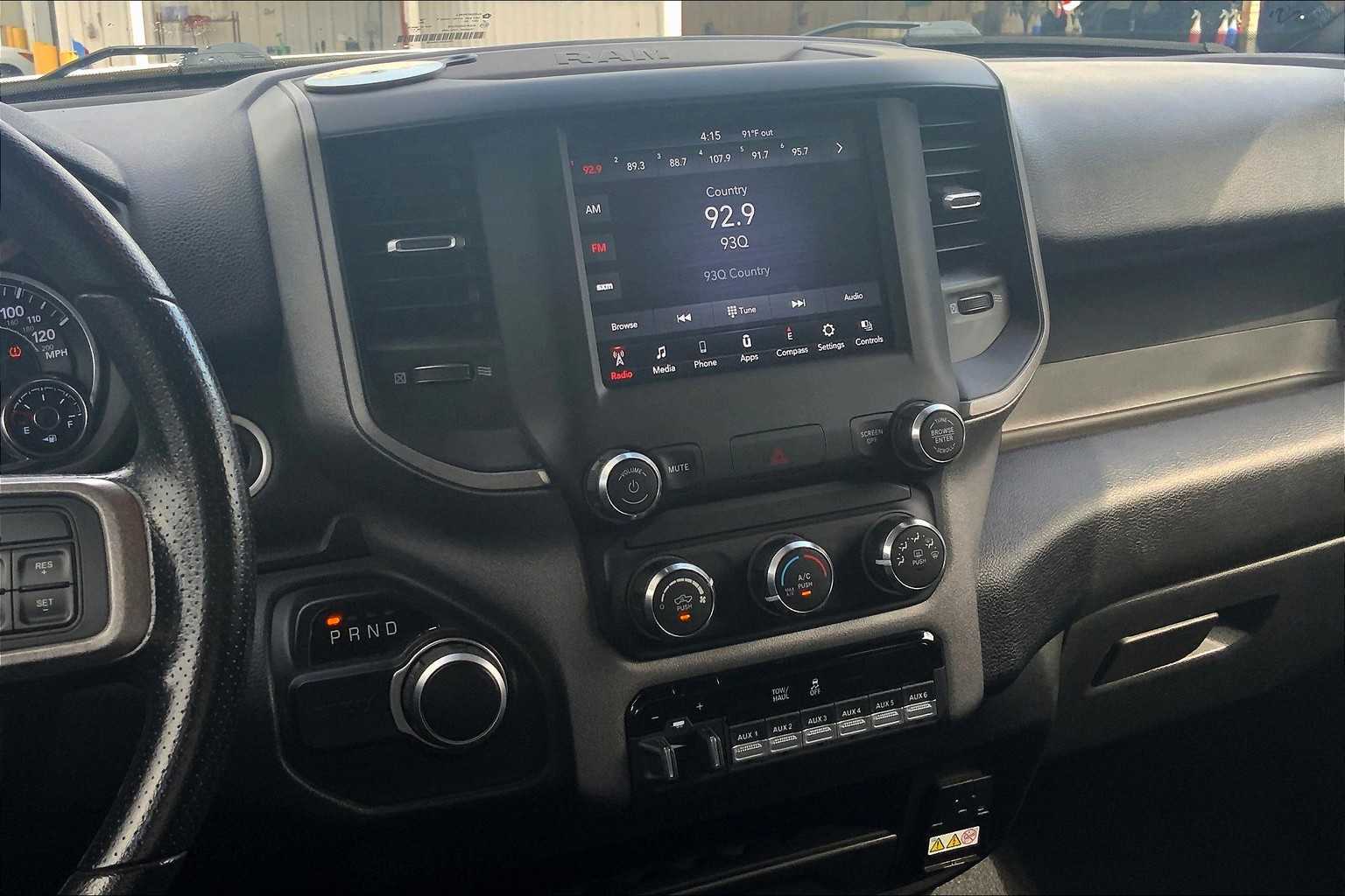 2021 Ram 2500 Tradesman photo 6