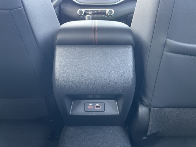 2025 Nissan Altima 2.5 SR photo 16