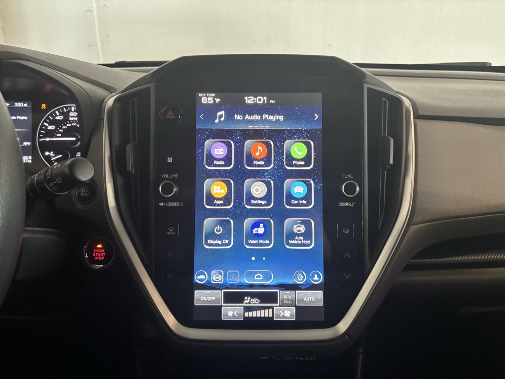 2024 Subaru Crosstrek Premium photo 2