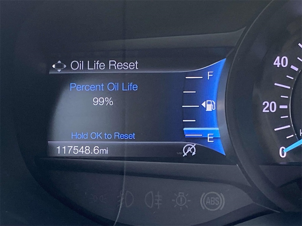 2020 Ford Edge SEL photo 18