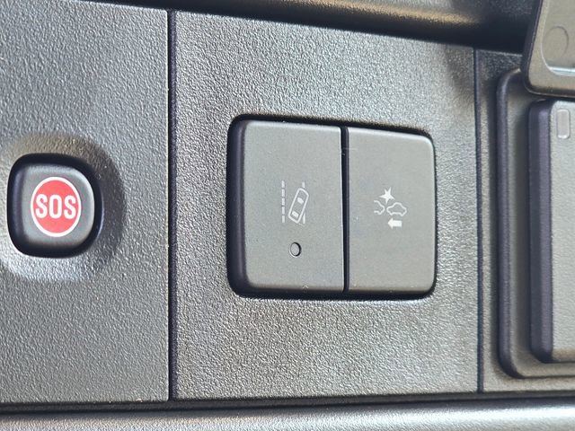 2025 Chevrolet Express Cargo 2500 photo 28