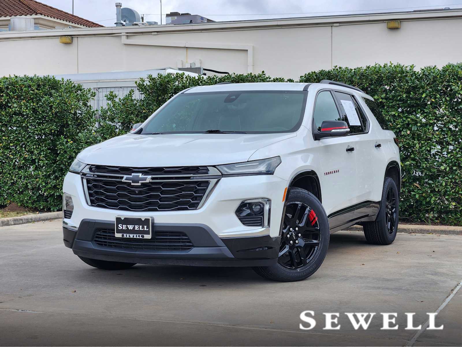 2022 Chevrolet Traverse Premier's photo