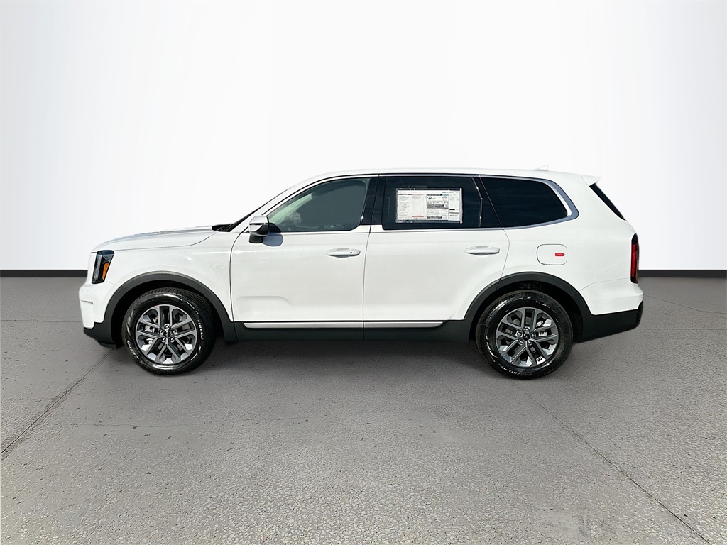 2025 Kia Telluride LX photo 4