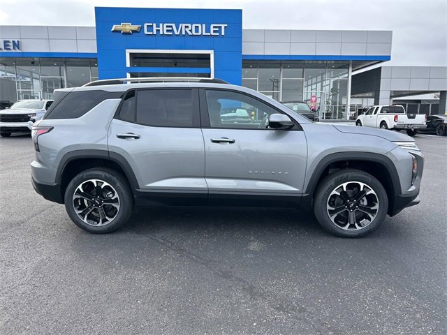 2026 Chevrolet Equinox LT photo 3