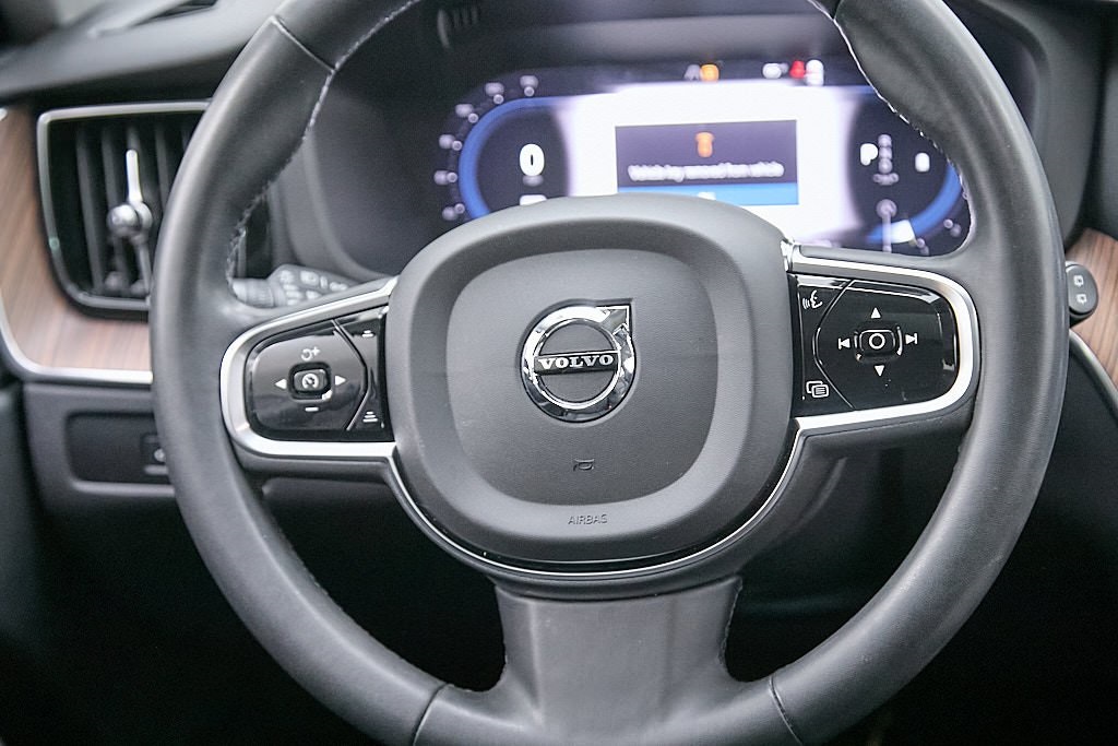 2024 VOLVO XC60 - Image 24