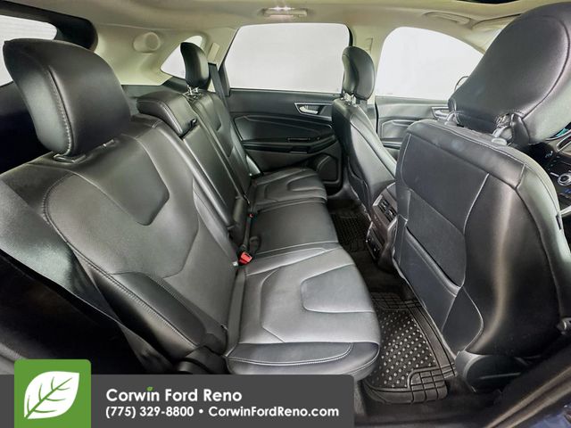 2018 Ford Edge Titanium photo 27