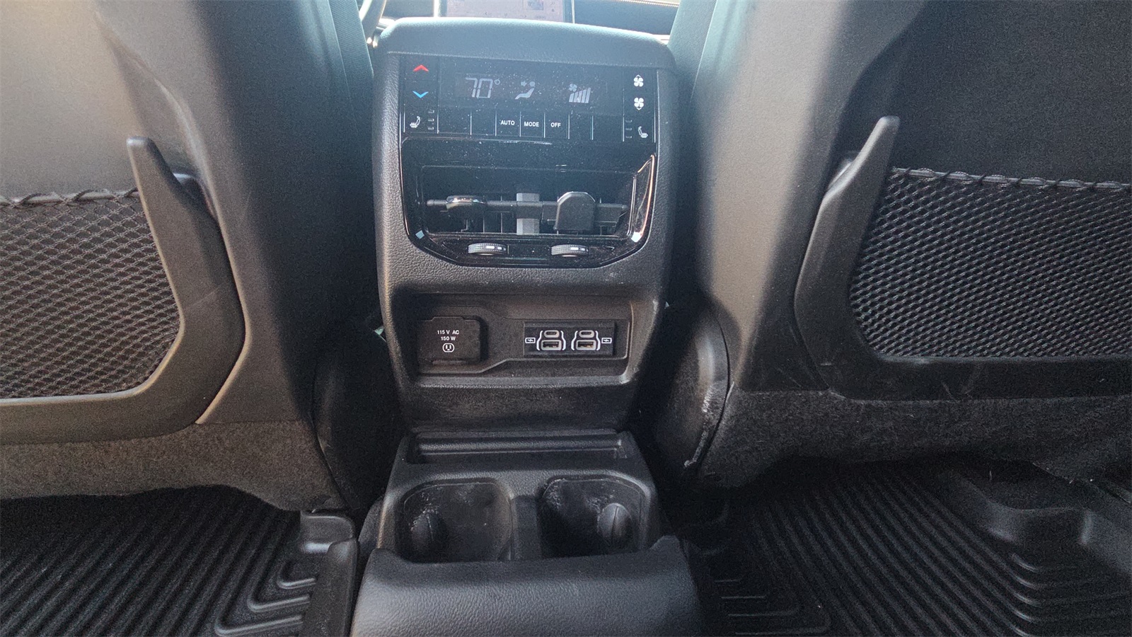 2024 Jeep Grand Cherokee Limited photo 18